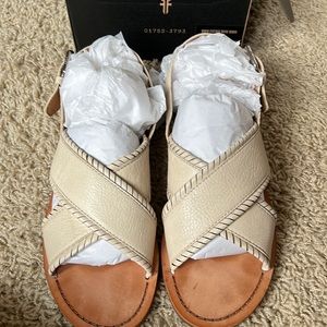 Frye Robin Feather Sandals